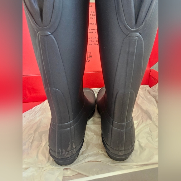 NWT - Hunter Boots - Picture 3 of 9